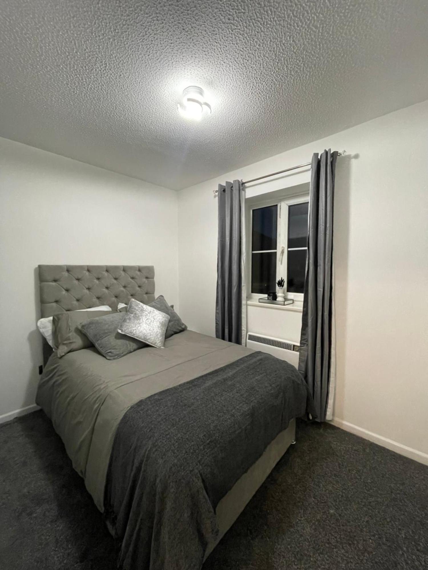 Cardiff Bay Apartment With Parking Exteriér fotografie